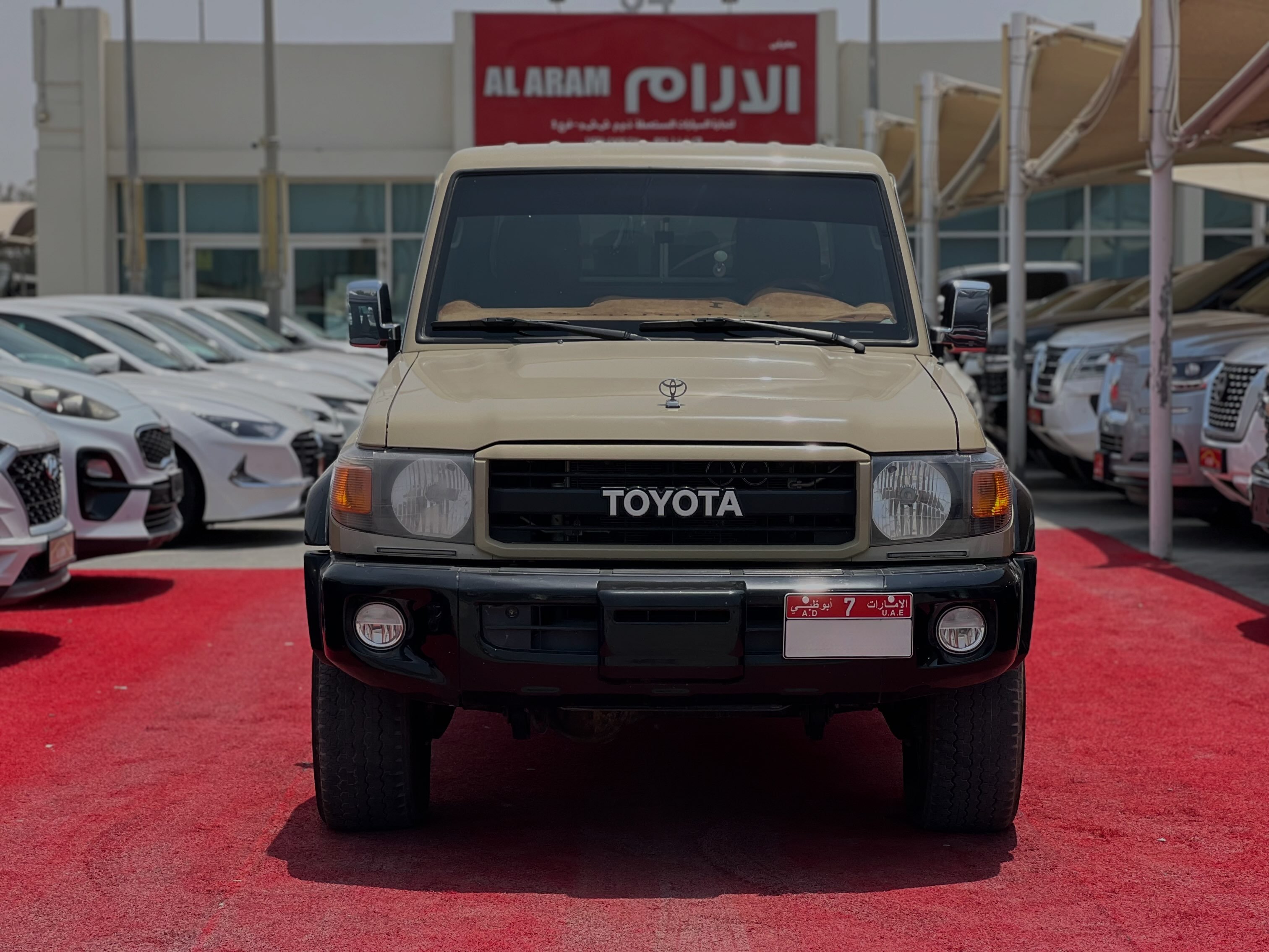 マッキントッシュ 2022 Toyota Land Cruiser Pickup 4X4 Petrol Manual Screen Camera