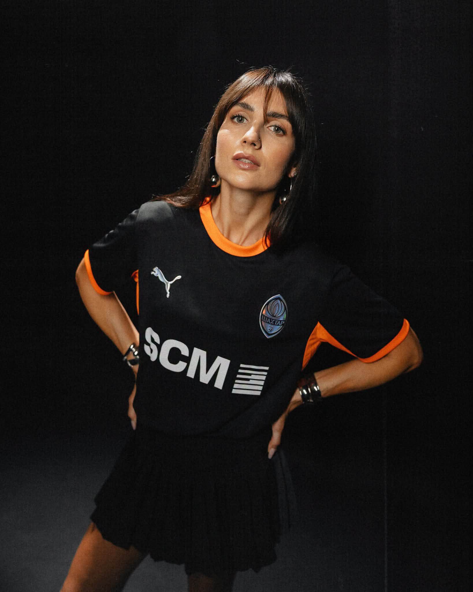 🇺🇦🖤🧡 FC SHAKHTAR Donetsk e PUMA revelam nova terceira camisa