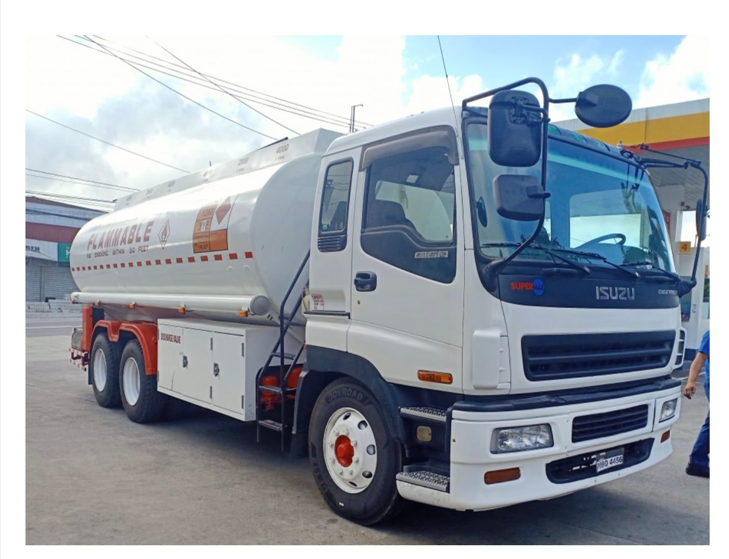 Fuel tanker trucks | Silang