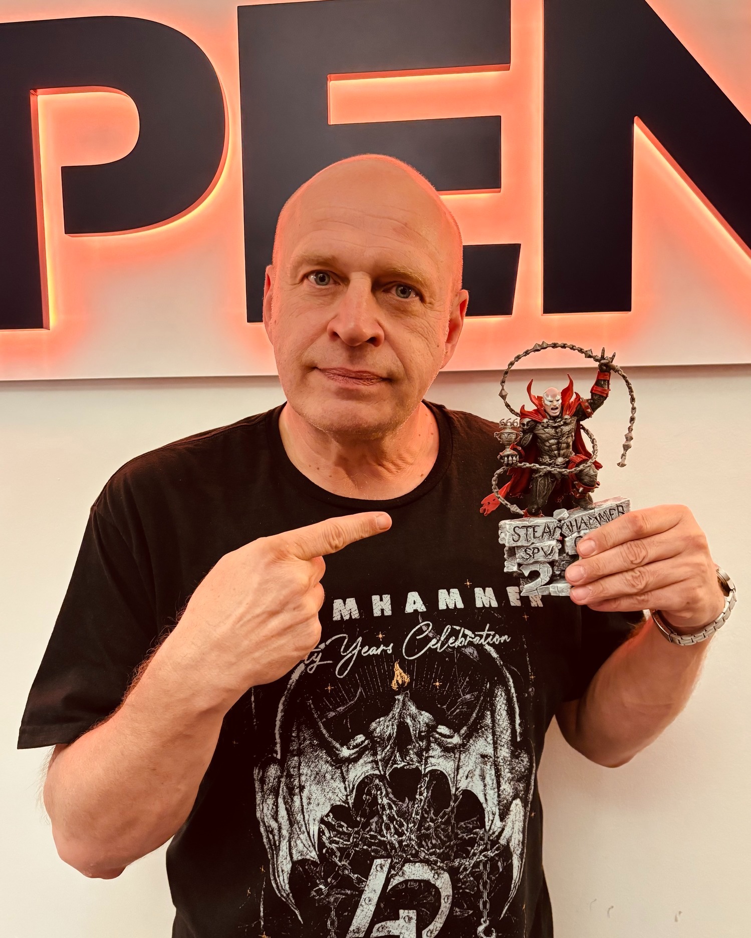 Very limited box set edition (1.000 copies) of the upcoming Axel