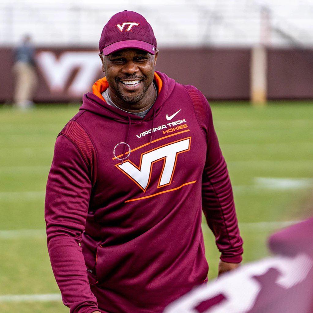 BREAKING: Tennessee has hired... - More Important Issues | Facebook