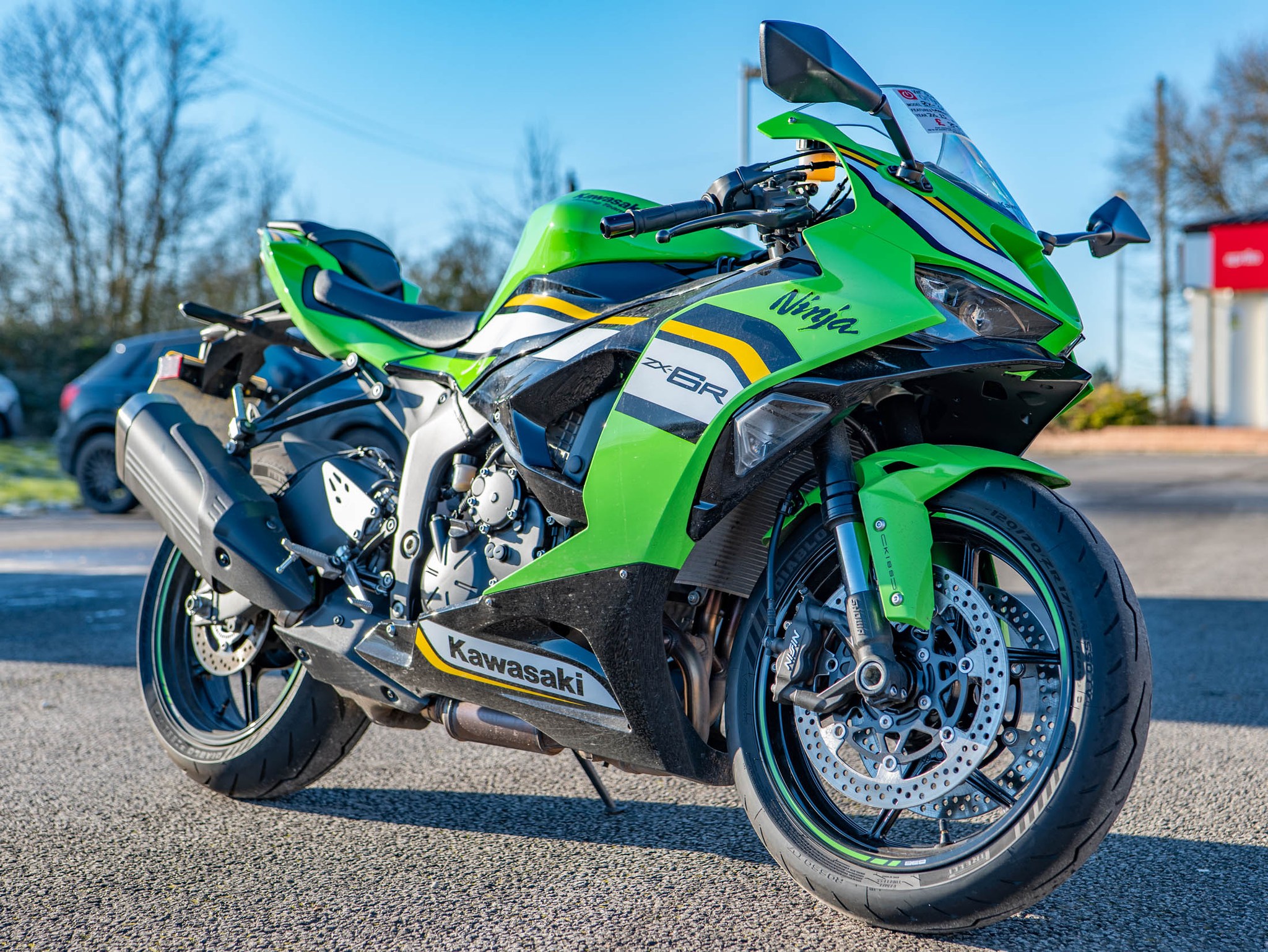 The ultimate middleweight weapon. ⚔️ Check out our 2025 Kawasaki