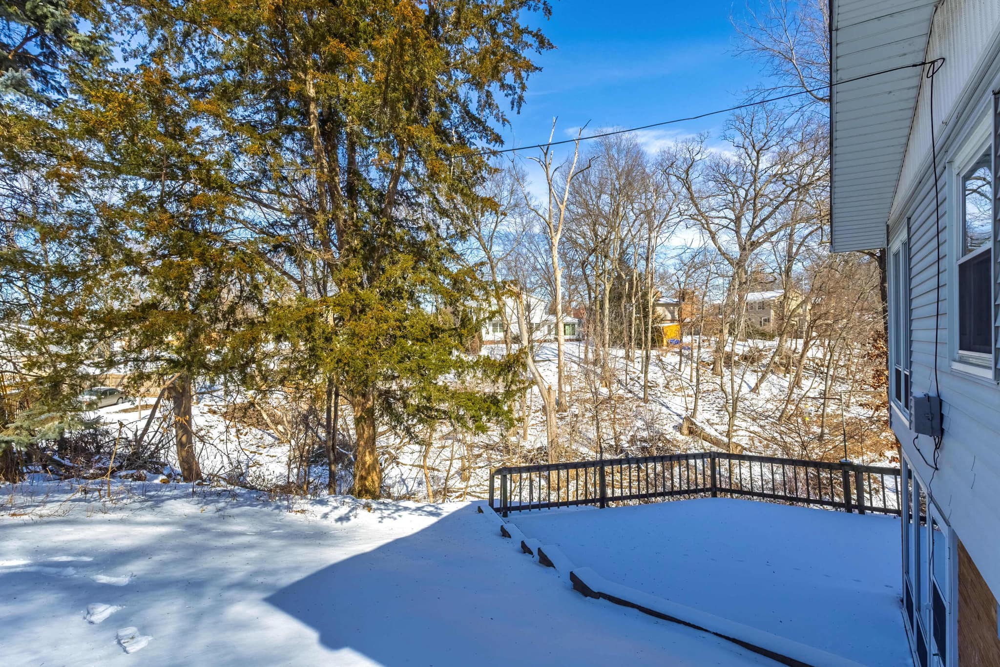 Brooke Hintze, Ruhl & Ruhl Realtors | Bettendorf IA