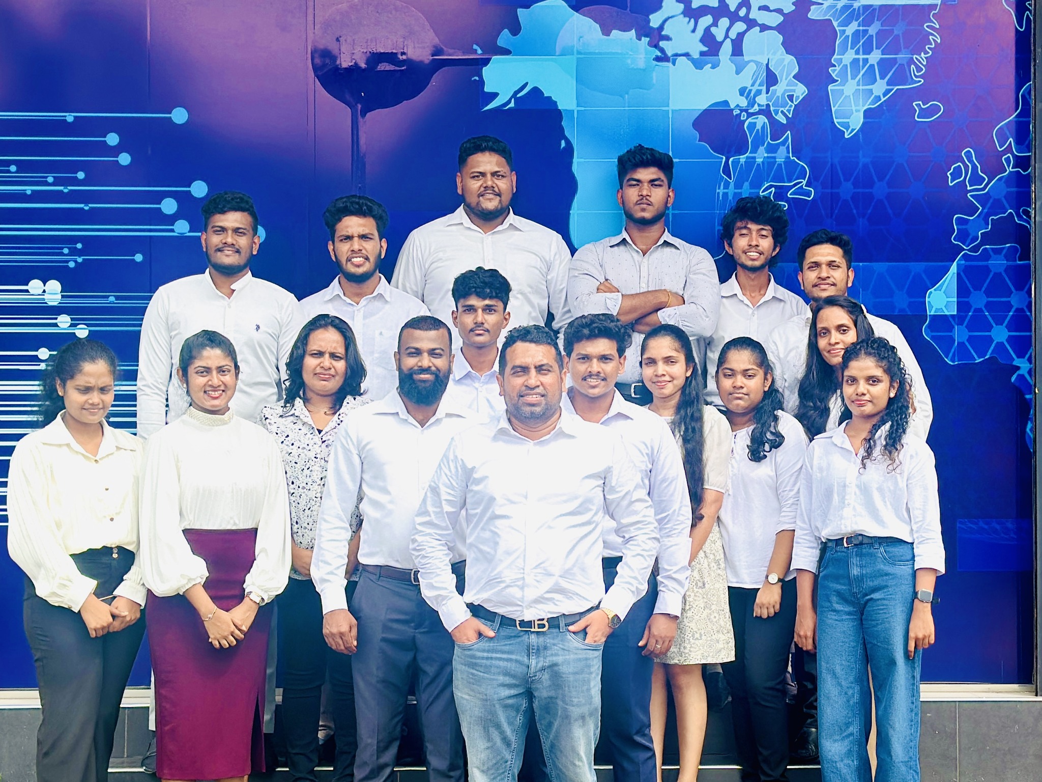 🌟 New Year. New Energy. New Vision. 🌟... - Ceylon Innovation | Facebook