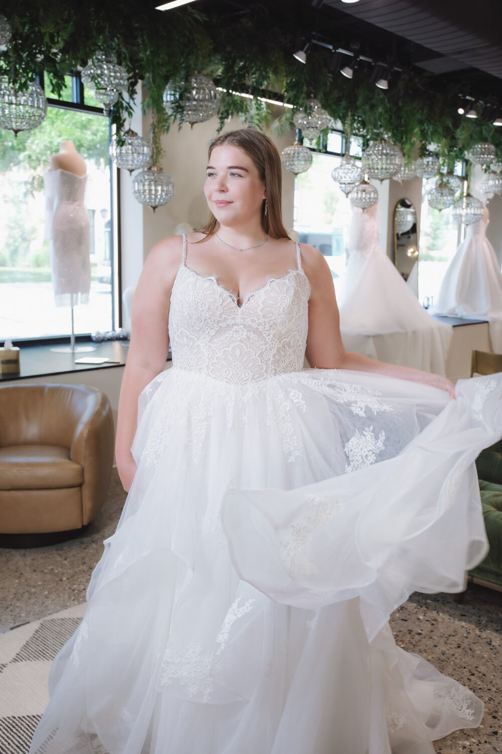 wedding dress layers Some dresses are made for a little extra movement. 🤍 Cordelia pairs a beautifully detailed lace bodice with of soft tulle that give her A-line skirt that light, romantic feeling sweetheart layered wedding dress