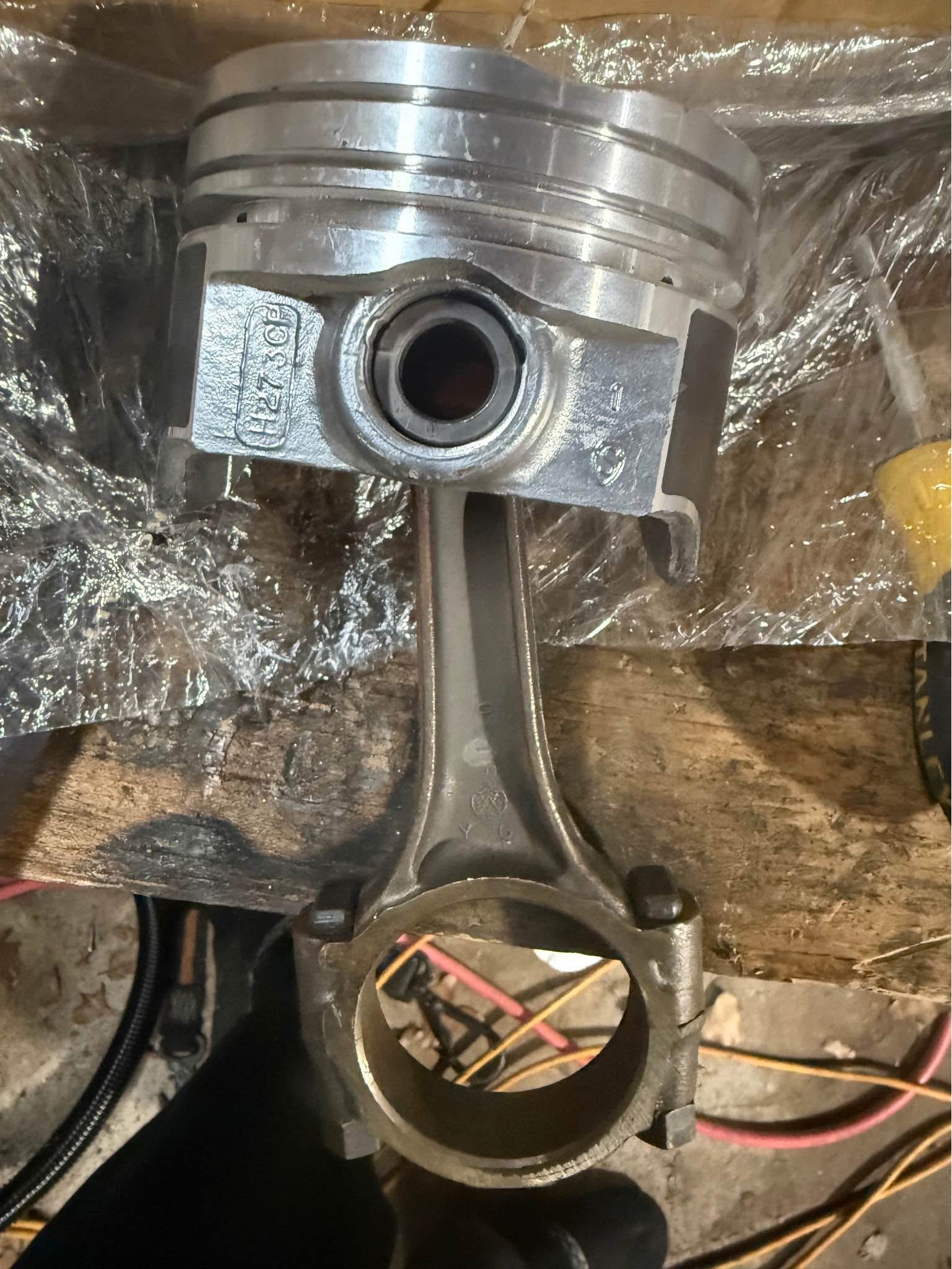 289 piston and rods - Car Engines & Engine Parts - Sand Springs ...