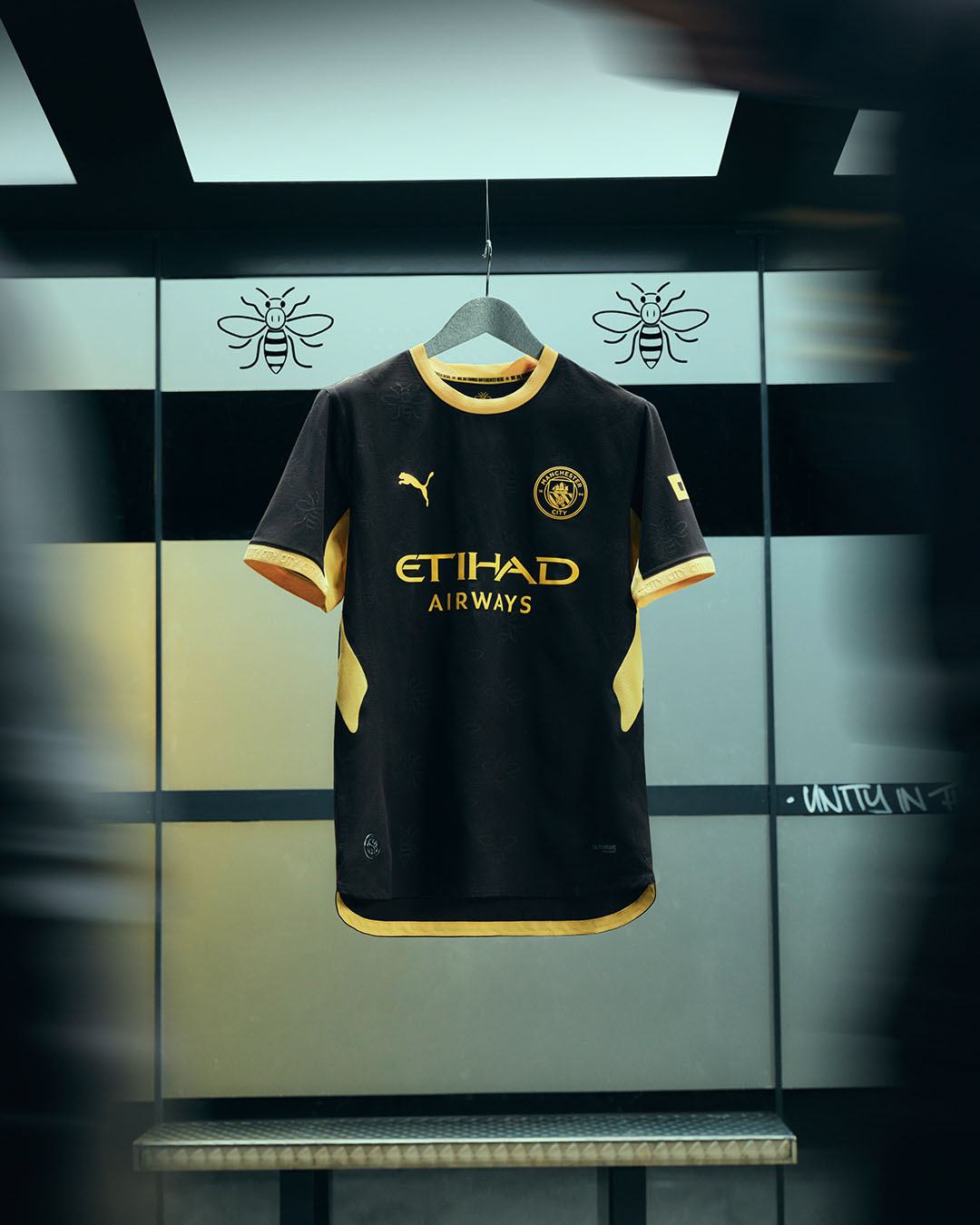 SOCCER - ガンバ大阪 1993年復刻ユニフォームTシャツ ￥4,725（本体
