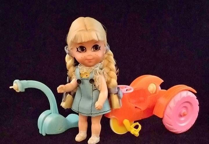 Vintage Mattel Liddle Kiddle soda bottle dolls