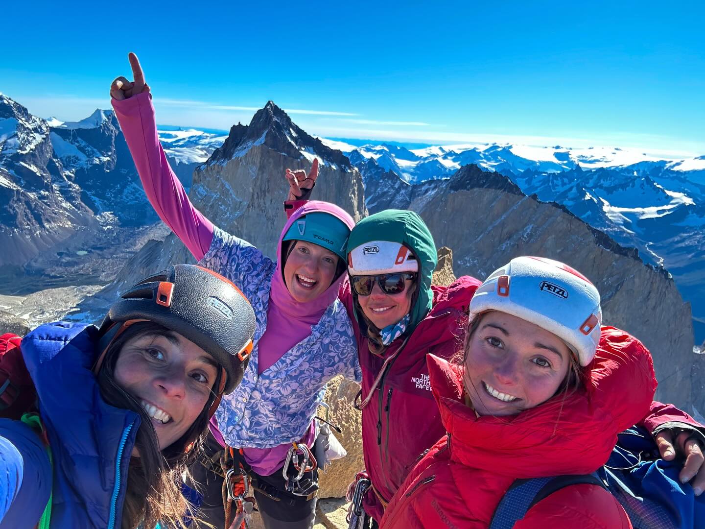 Sudafricana 1200m 5.12c Torre Central del Paine 12/14 days on the 