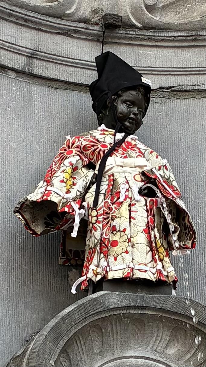 ベルギー🇧🇪パビリオンのマスコット #ベルベルは、#大阪 ​への