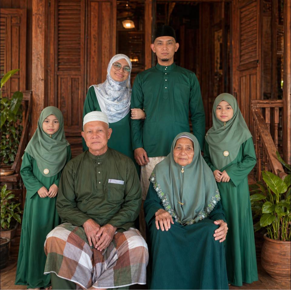 Gedung Jual Beli Kasut Malaysia | Facebook