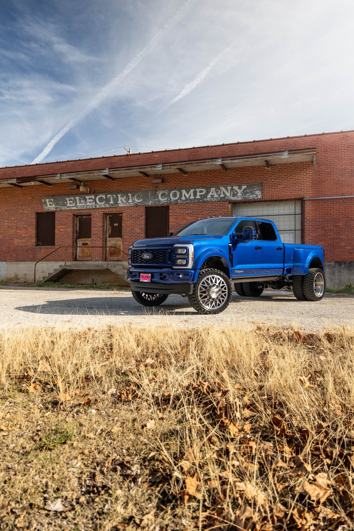 JTX Forged - Check out this 2026 KING RANCH F450 sitting... | Facebook