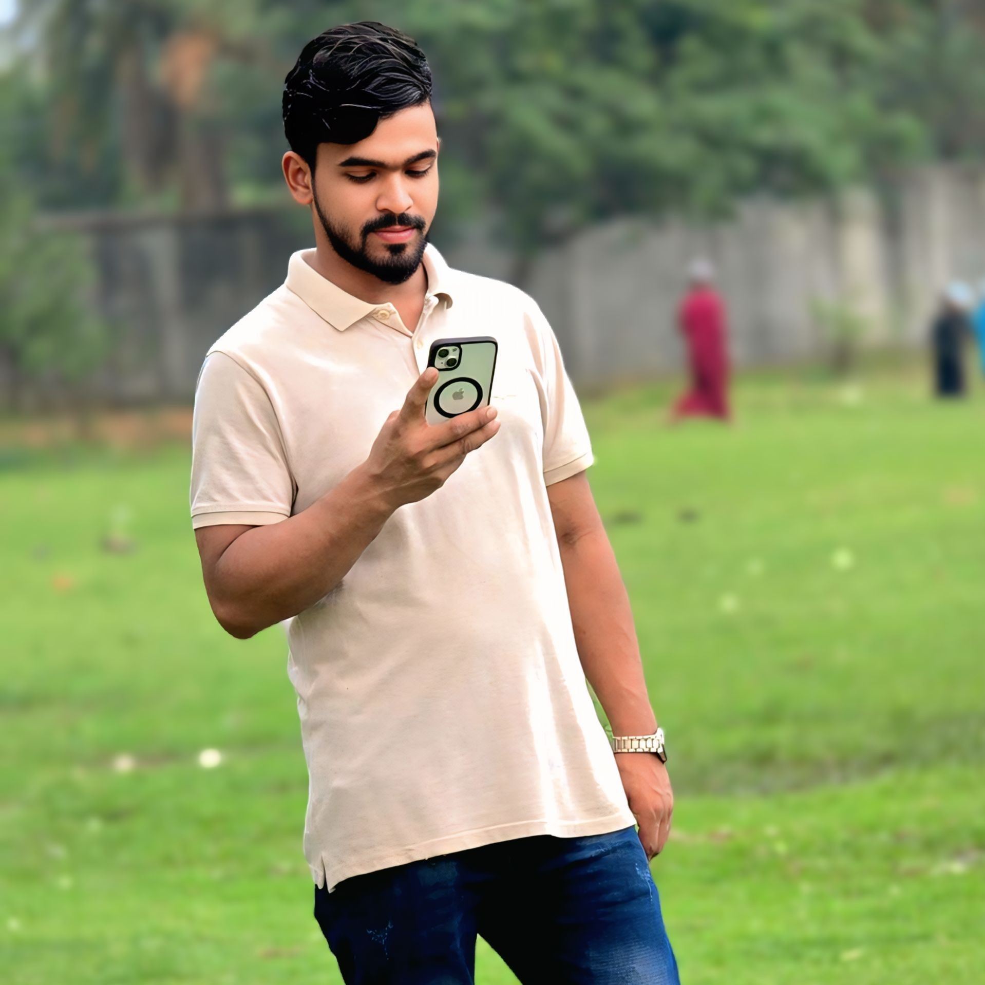 R J Rakib