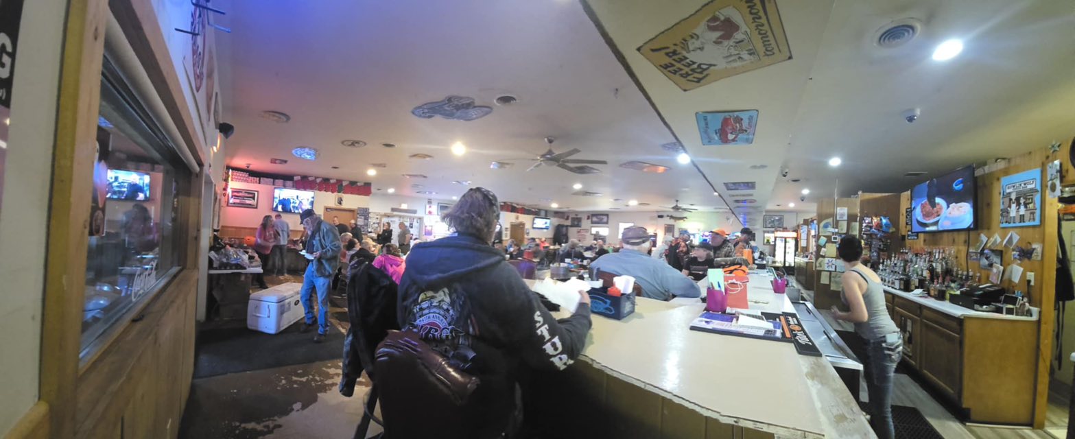 Howlin' Wolf Creek Bar added a... - Howlin' Wolf Creek Bar