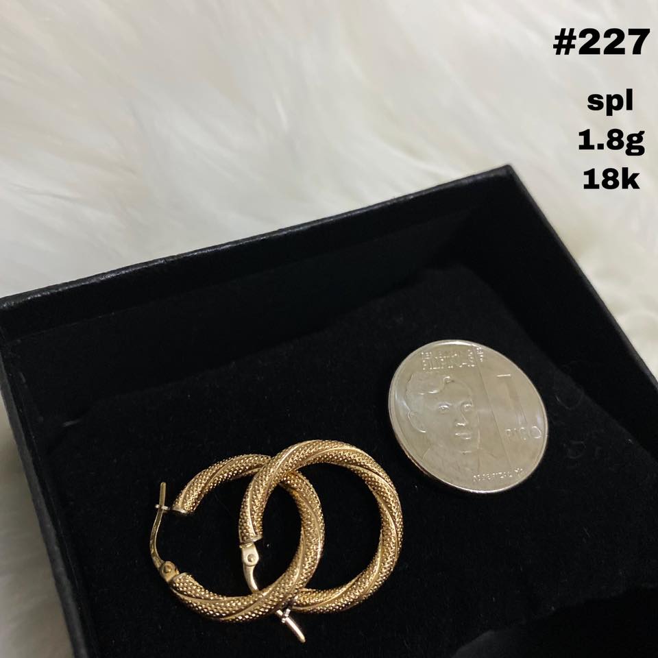 MERX Jewelries - Price: 5,236 Grams: 1.8 💎 For orders and inquiries ...