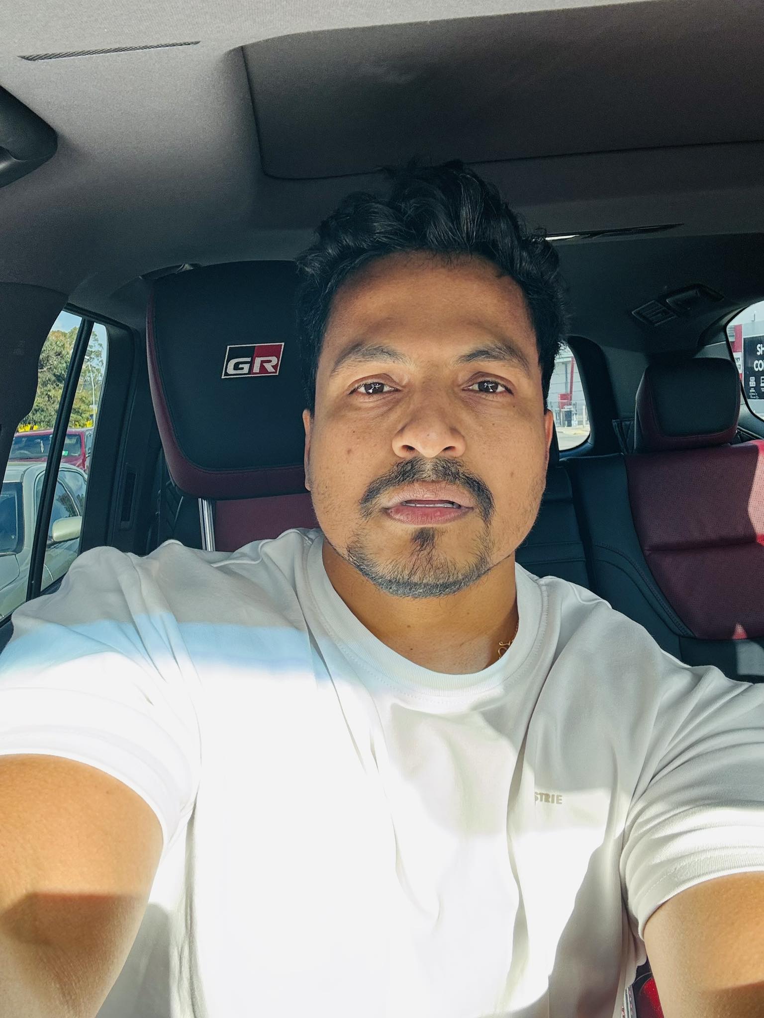 Malith - මේක නිකන් බෝට්ටුවක් එලවන් යනව වගේ එඩිටක් දුන්නොත් ඔයාලත් ...