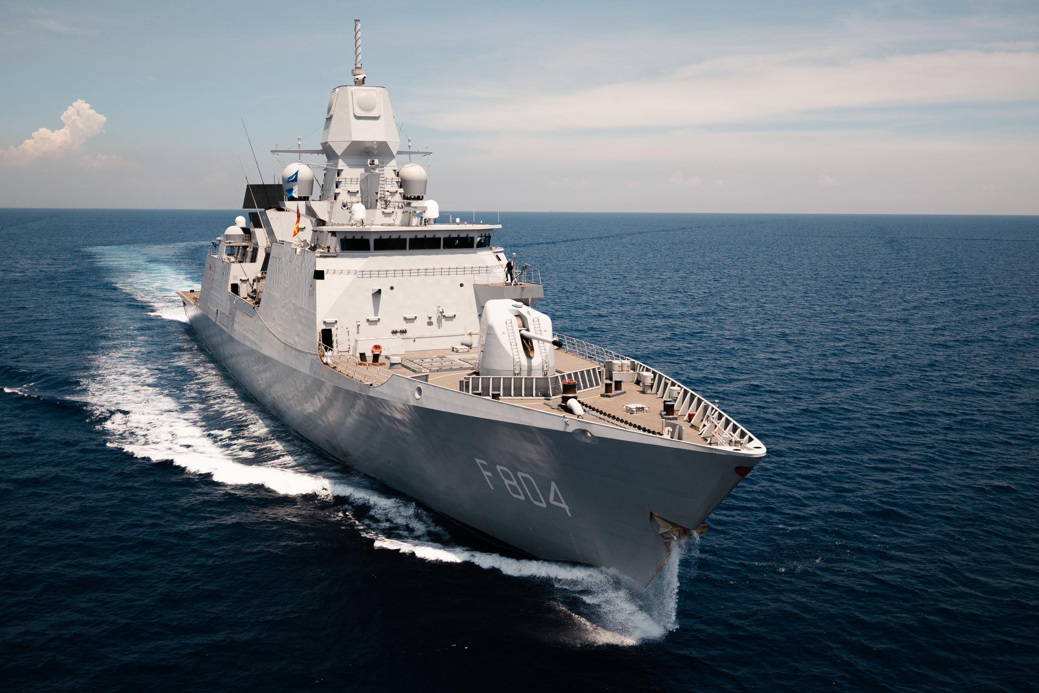 オランダ艦艇が2度目となる「瀬取り」に対する警戒監視を実施