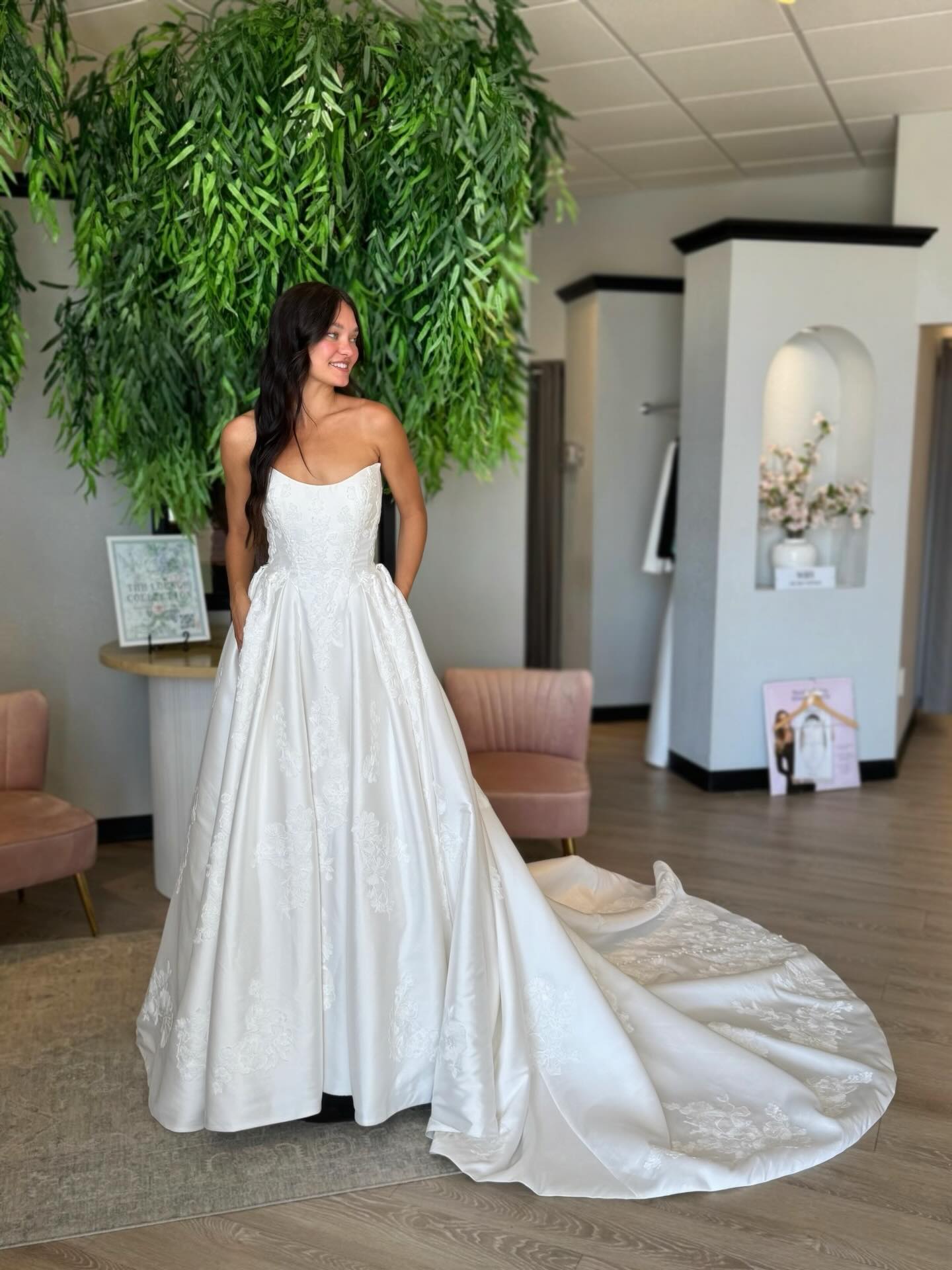 Michelle's Bridal and... - Michelle's Bridal and Tuxedo