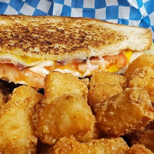 Surprising Point Burger Bar Pewaukee Wisconsin Images