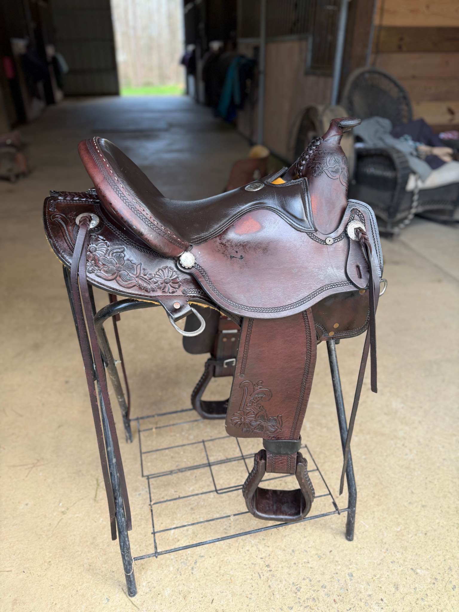 16” Rocking R Saddlery Endurance / Trail Saddle - Saddles - Monroe ...