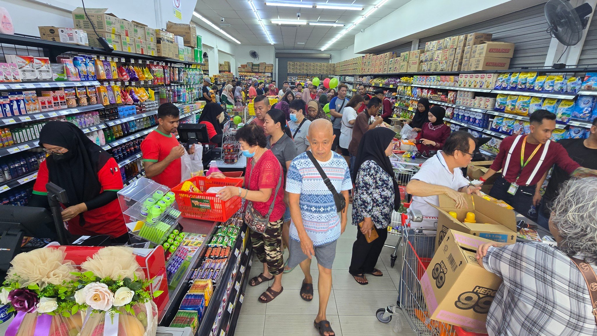 PASAR RAYA Megamart added a new photo. - PASAR RAYA Megamart