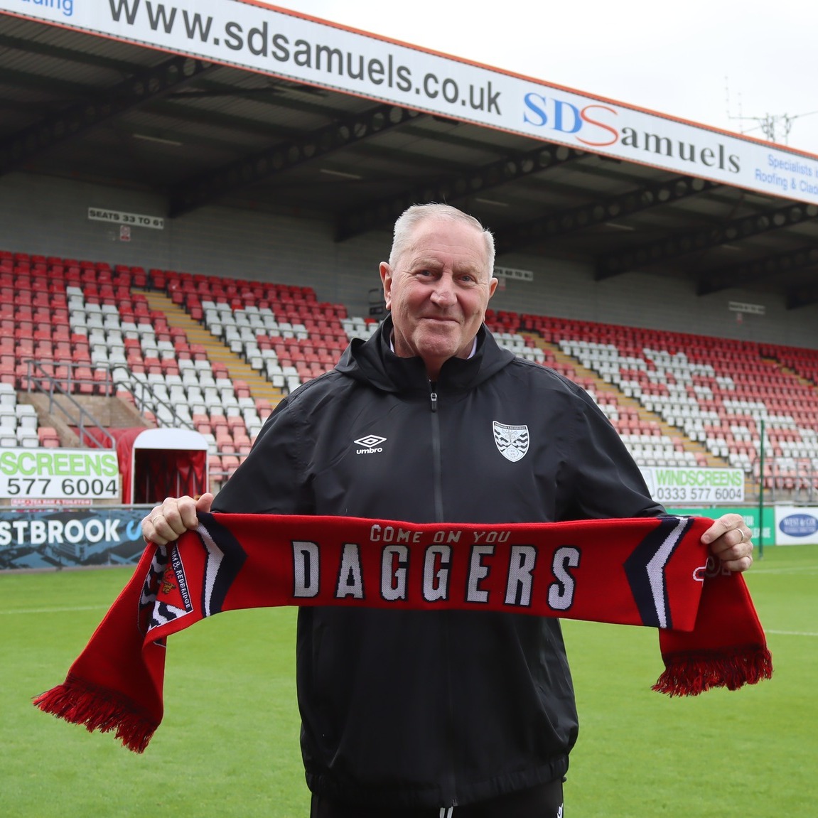 Dagenham - We are delighted to confirm that former Dagger Terry Harris ...