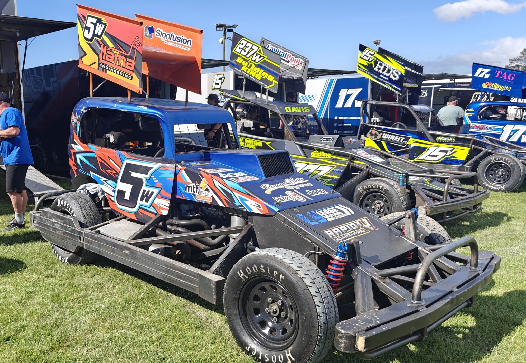 Hutt Park Racing