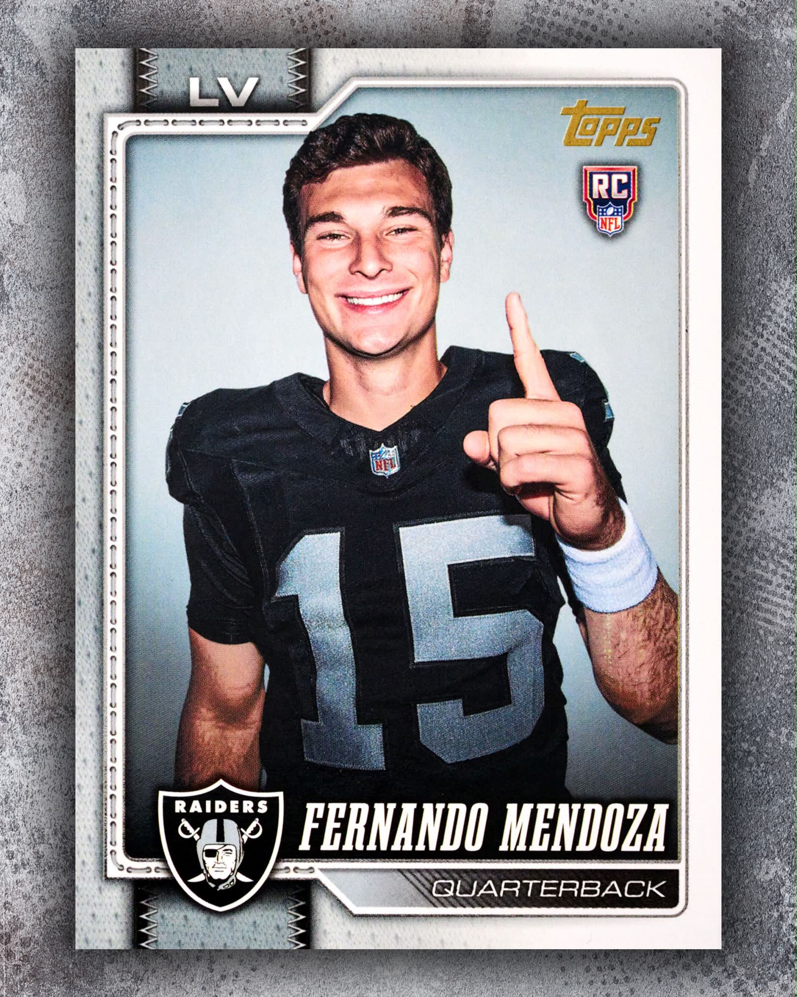 FIRST LOOK: Fernando Mendoza's Golden Mirror image variation