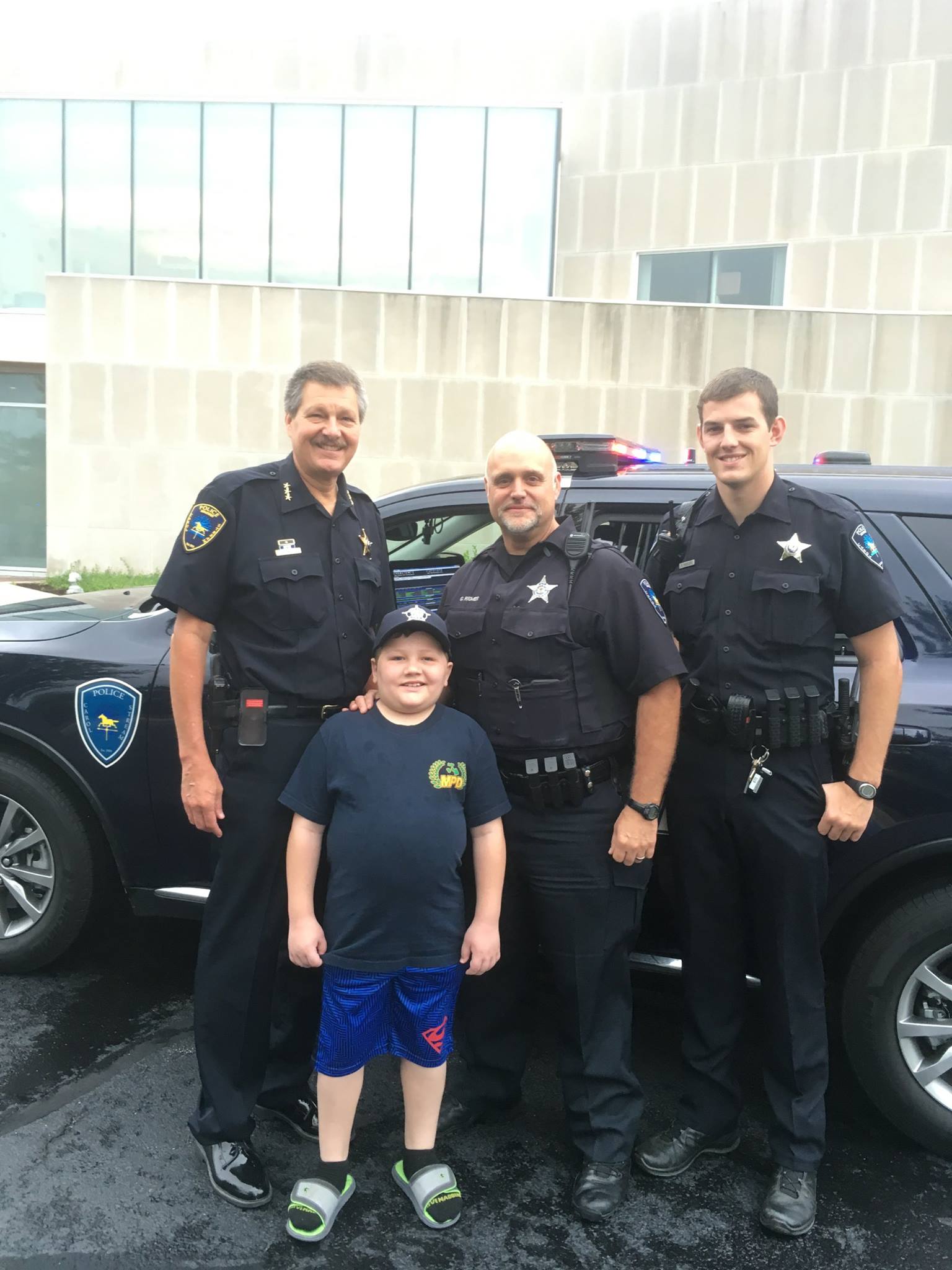 Chief Sailer, Officer... - Carol Stream Police Department | Facebook