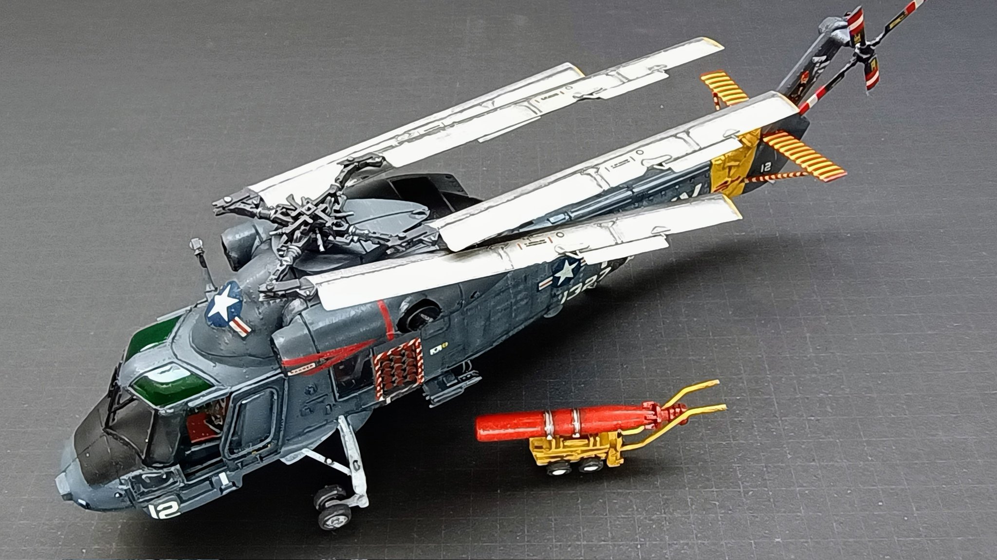 Modellino Elicottero Diecast 1/72 Kaman SH-2F Seasprite USA - De Agostini
