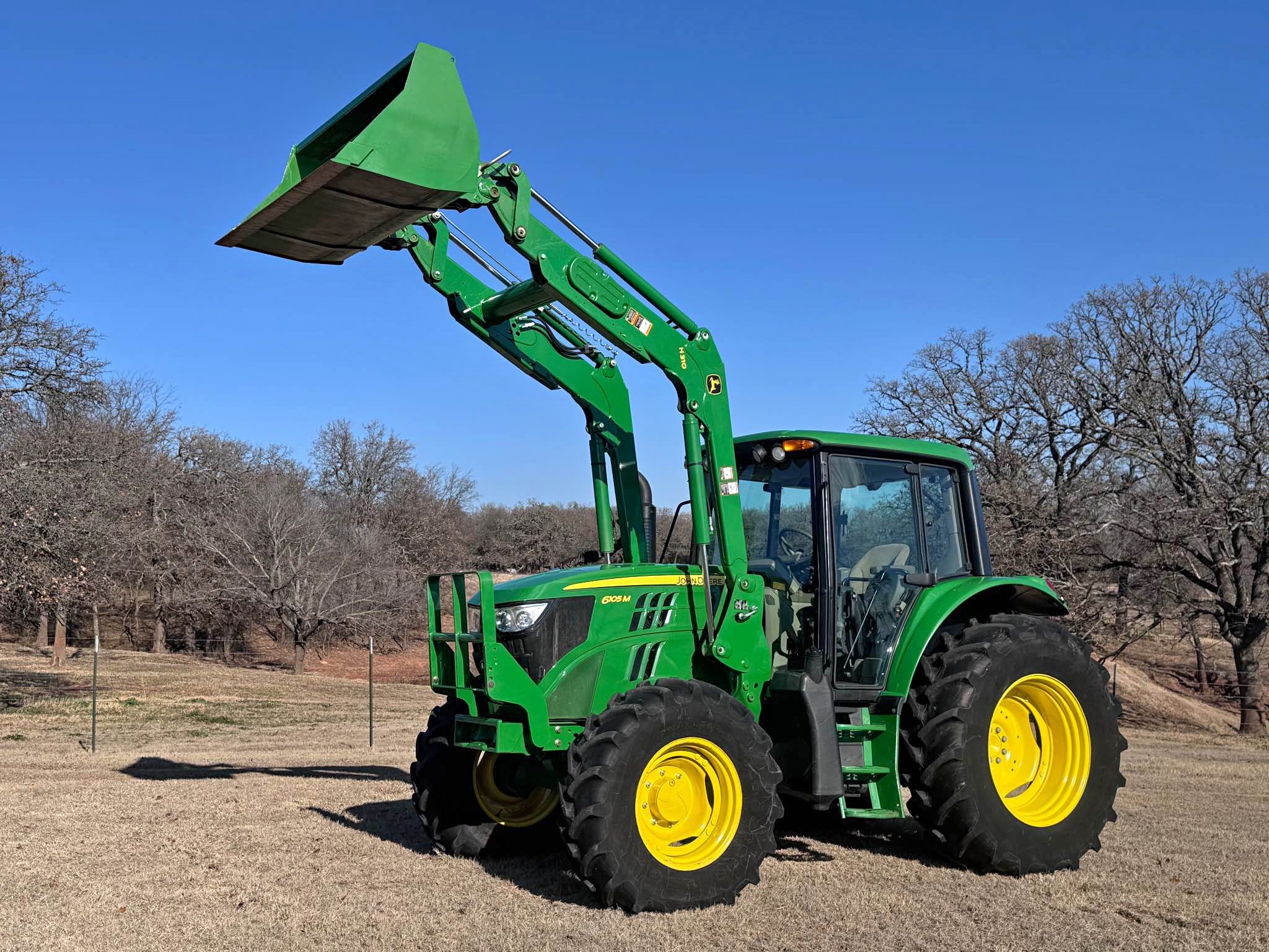 2017 John Deere 6105M Tractor with JD H310 Loader - Commercial Vehicles ...