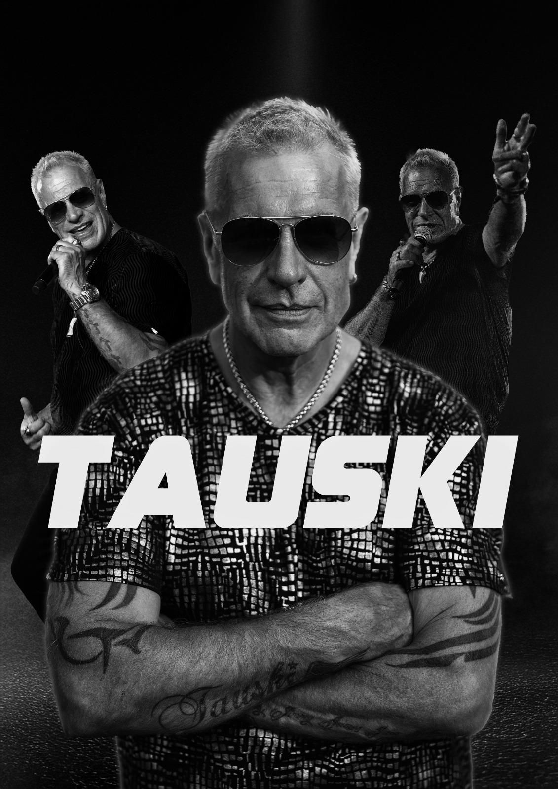 Tauski - Tauski added a new photo.