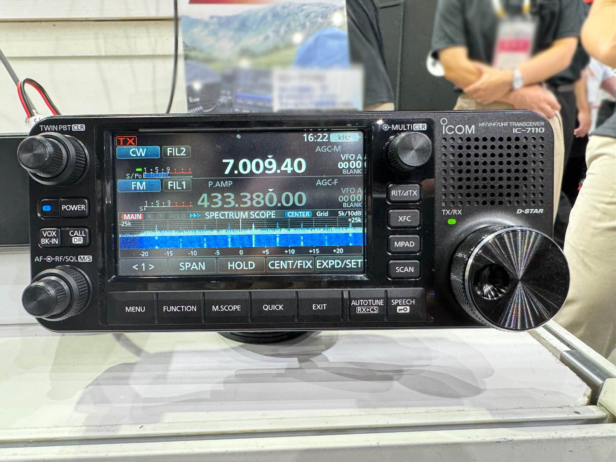 アイコム株式会社 - ◎ICOM RIG HISTORY Vol.8『IC-21A/DV-21』 144MHz