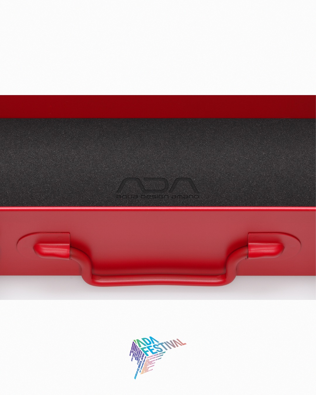 ADA - . . 2色のラインナップで新登場。 DOOA システムスタンド 35
