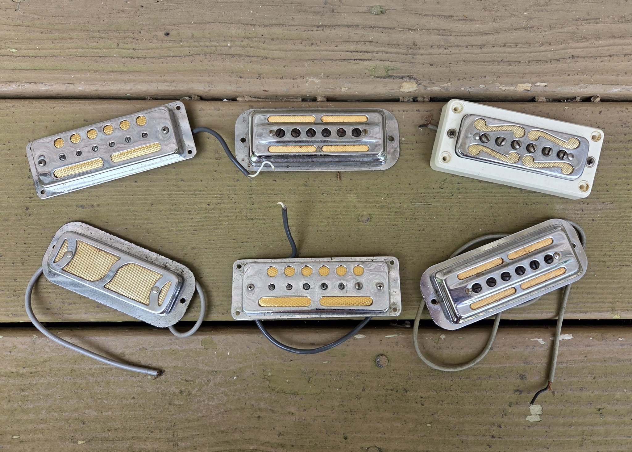 1965 Zen-On ZES-70T guitar with Gold Foil pickups