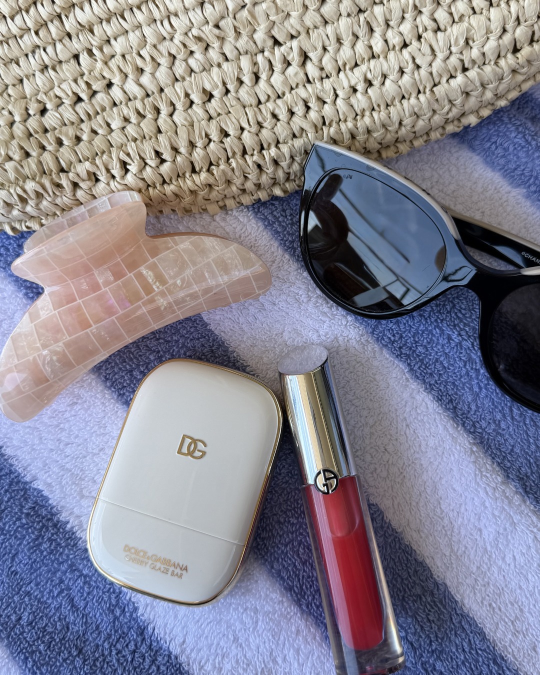 Can't make it to the Mediterranean this summer? Bring the glow to