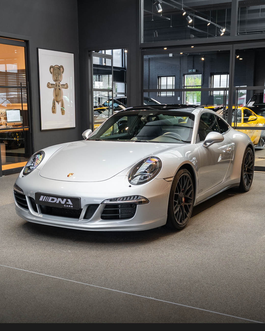 DNA Cars Naarden added a new photo. - DNA Cars Naarden