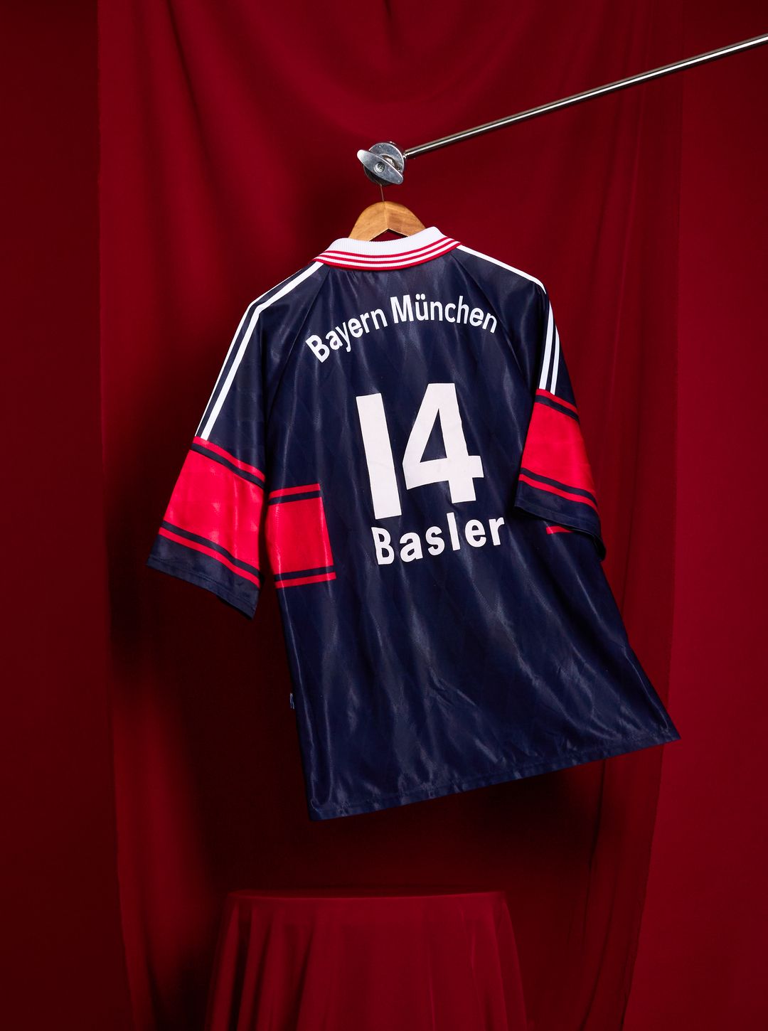 Bayern Munich 1997 Home by adidas | Basler 🇩🇪 Hitting the site