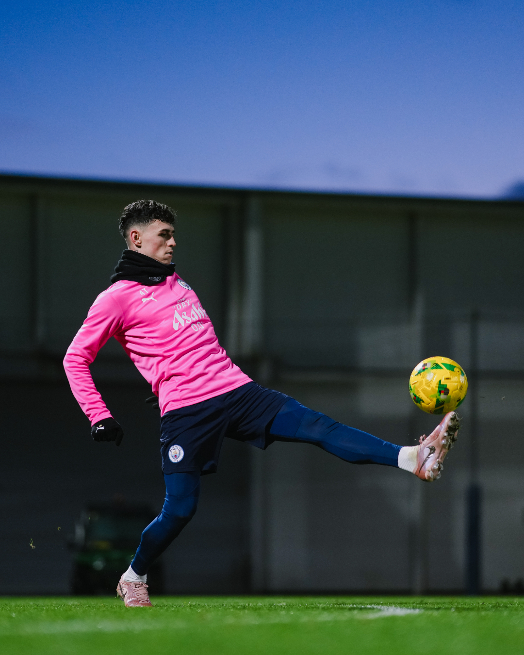 Manchester City - Manchester City added a new photo.