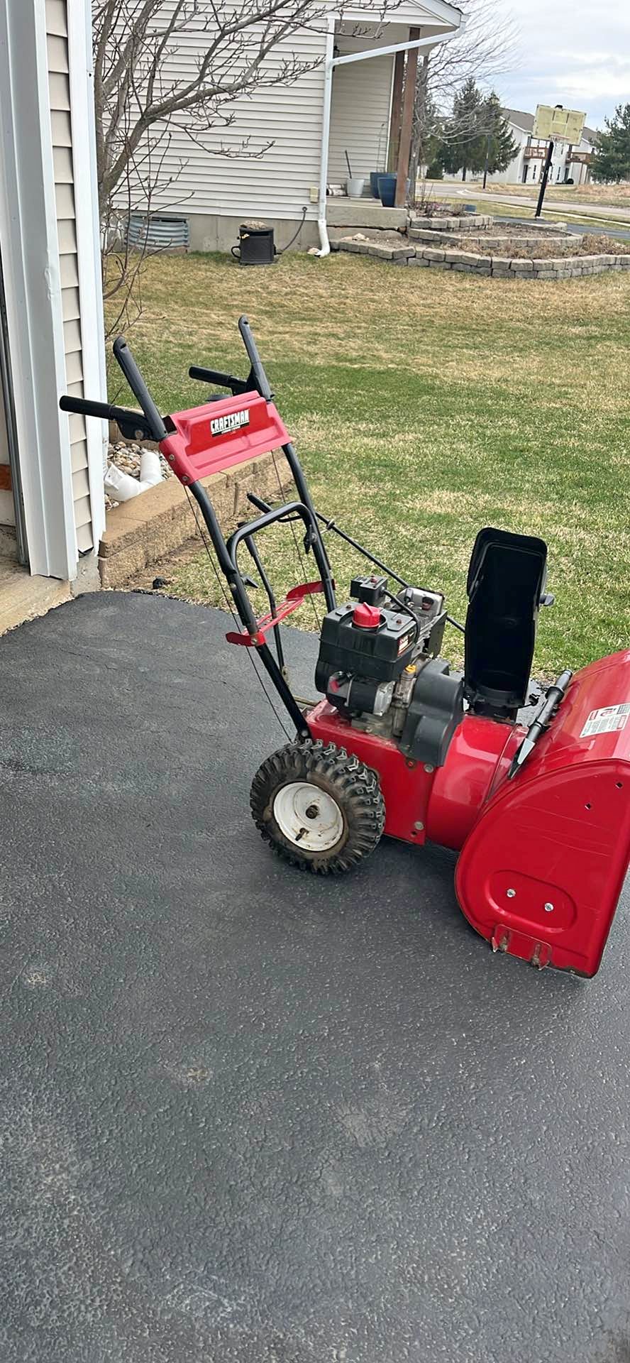 Craftsman 5.5 hp 24 inch snowblower - Snow Blowers - Poplar Grove ...