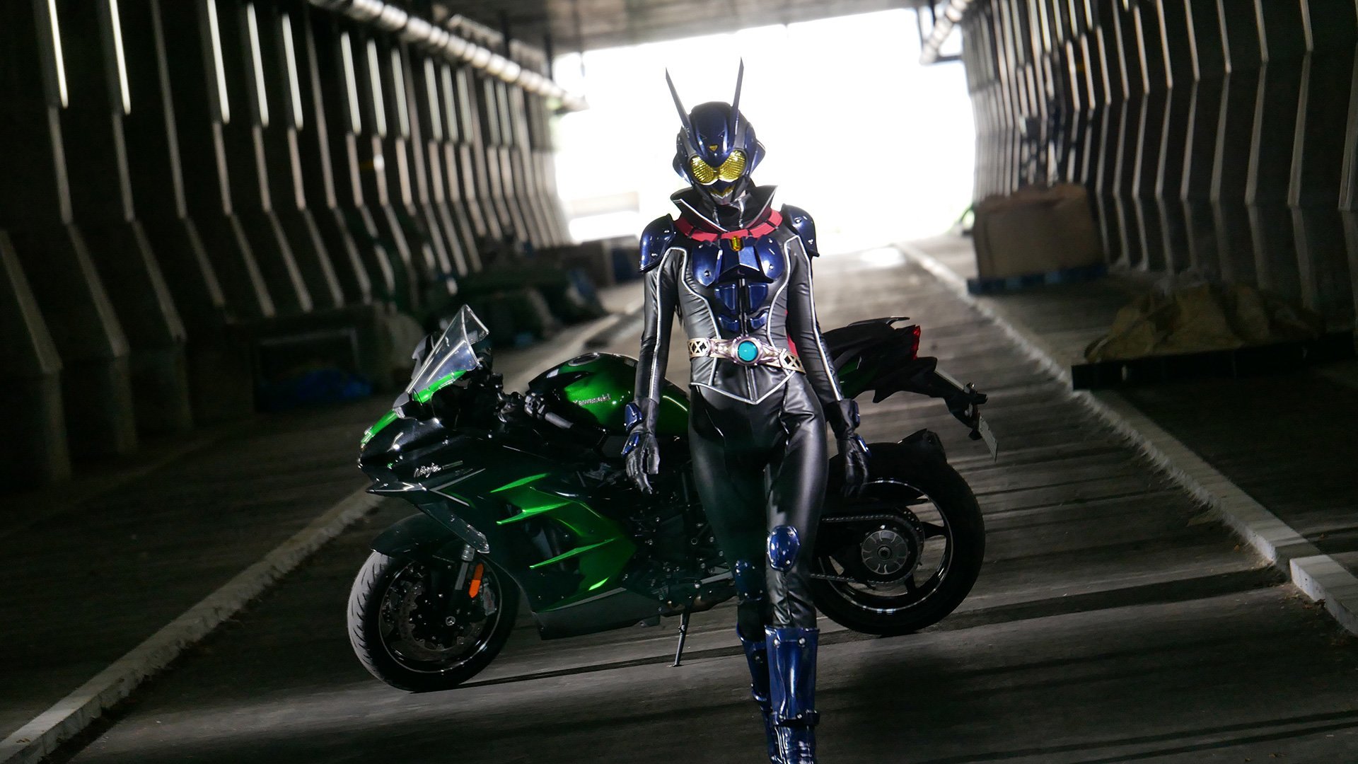 Henshin - Sáng giờ mê cái dáng của Kamen Rider Eins dễ sợ. À, Eins ...