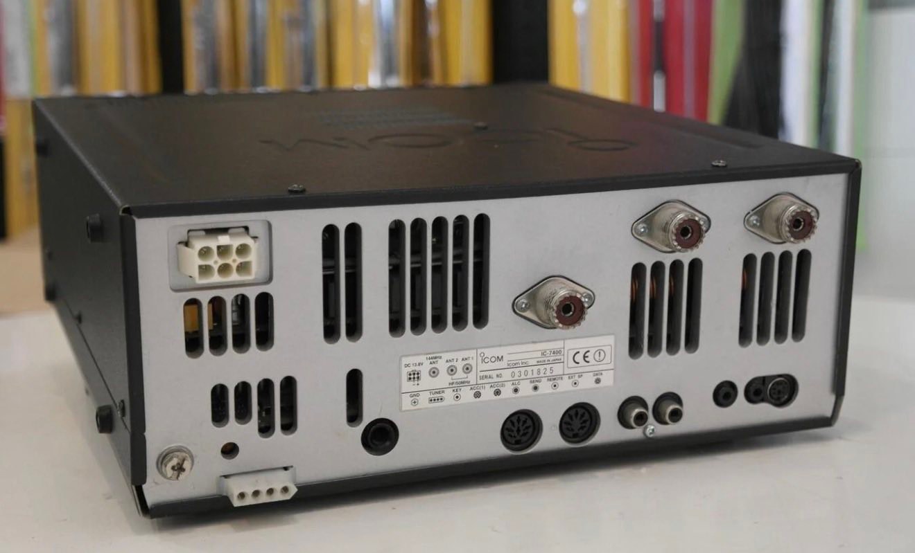 Any one know how to wideband a Icom 7400