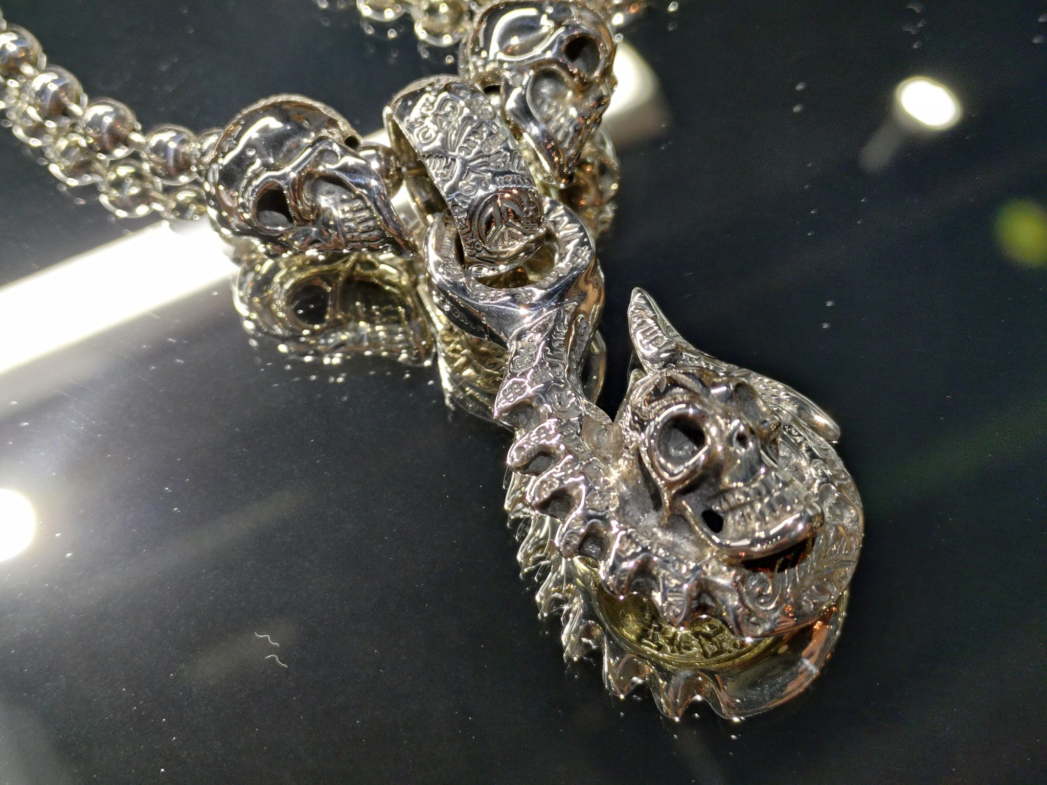 ビルウォールレザー上野店 - ビルウォールレザー上野店 added a new photo.