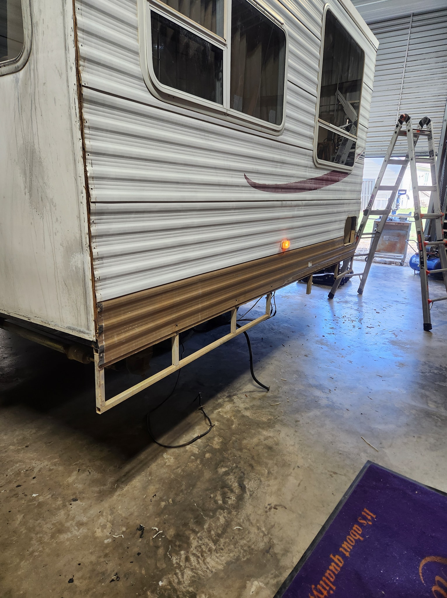 Rv Rebuild Specialist added a new... - Rv Rebuild Specialist