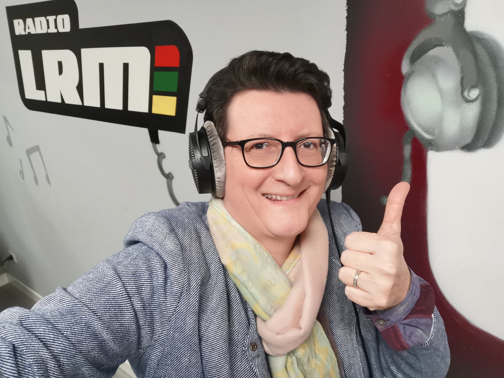 Radio - We gaan er vanavond weer een goei lap op geven met een nieuwe ...