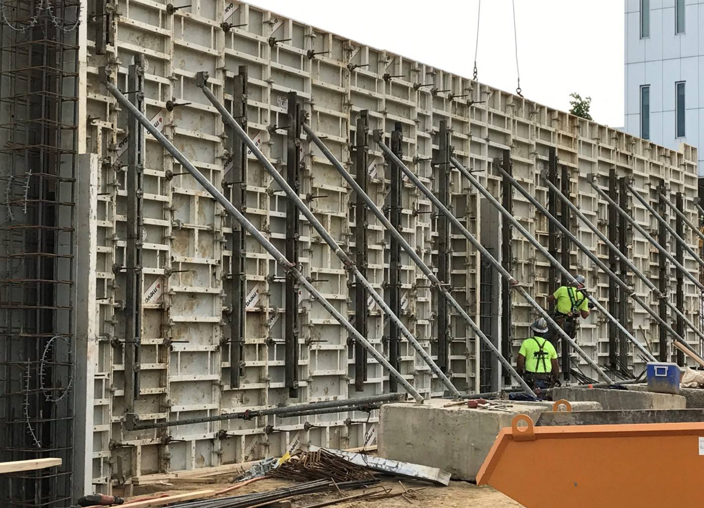 MEVA Formwork Systems - A new parking garage going up in the north ...