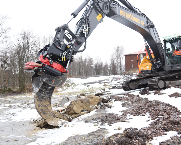 The Rototilt ripper tool allows... - Rototilt North America | Facebook