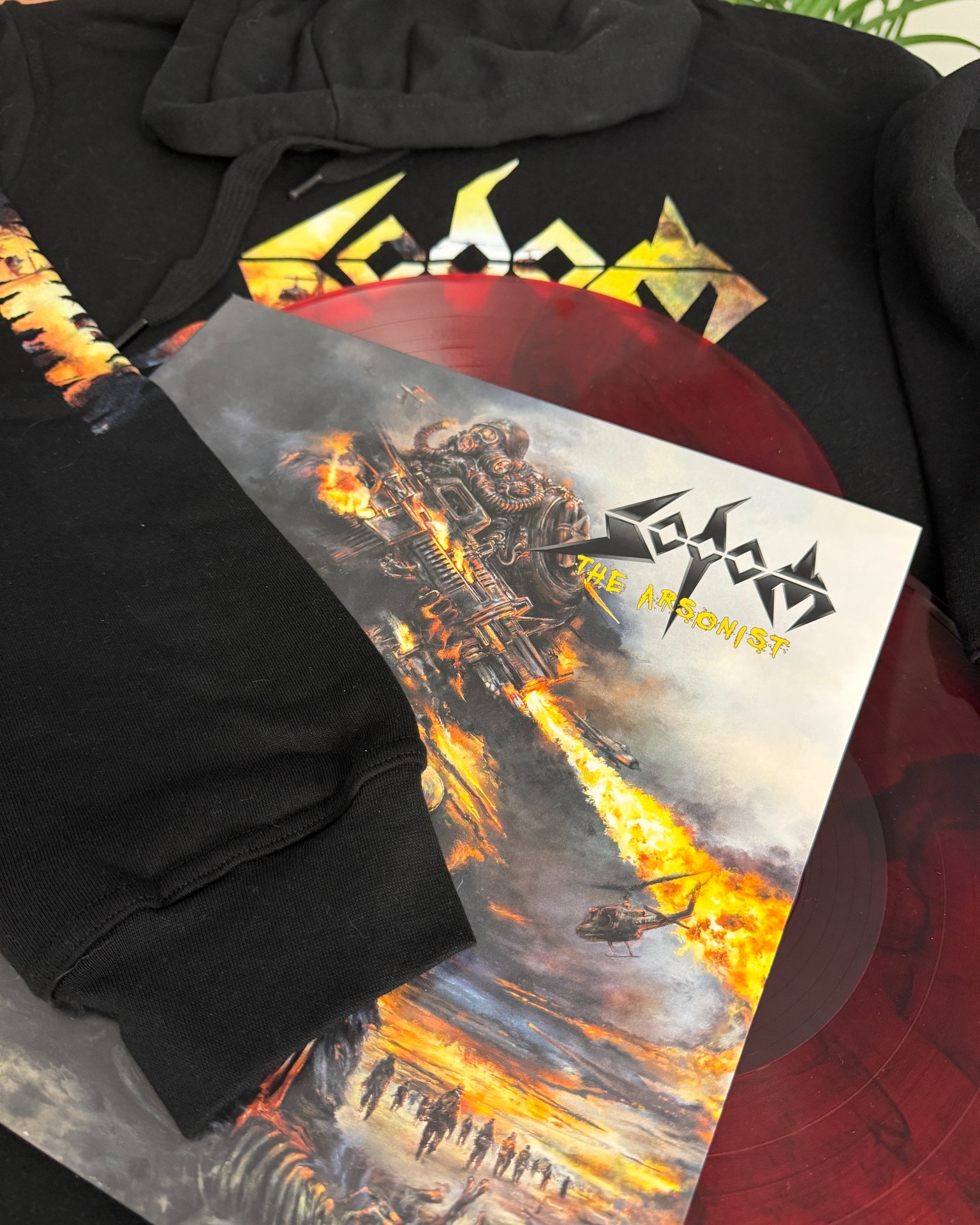 Very limited box set edition (1.000 copies) of the upcoming Axel