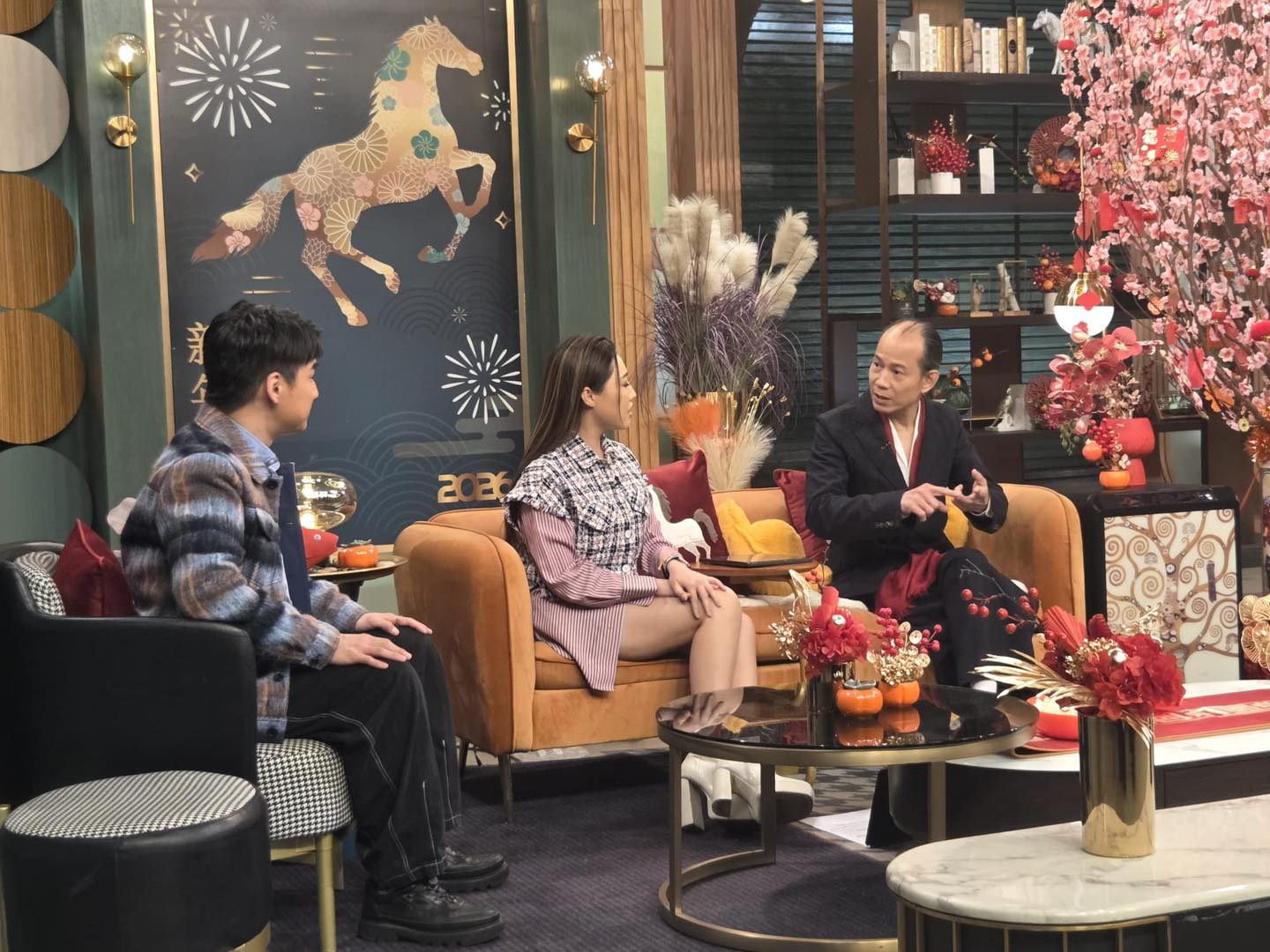 Peter - #蘇民峰 師傅出席《#十二道芝味》視頻有得重溫了！ http://www.bread-tv.com/plus/view.php ...