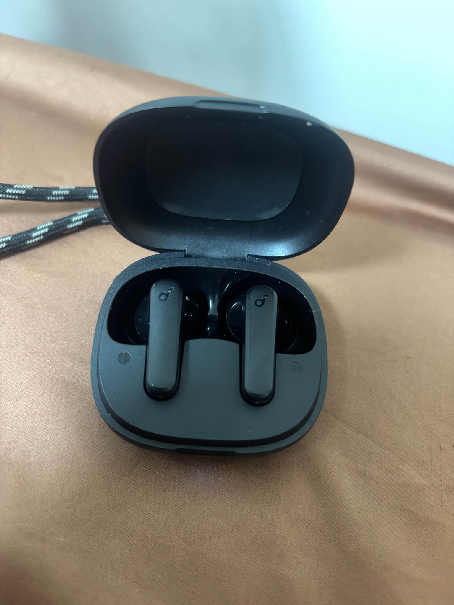 หูฟังbloothoth Soud core R501 - Headphones - Nonthaburi | Facebook ...